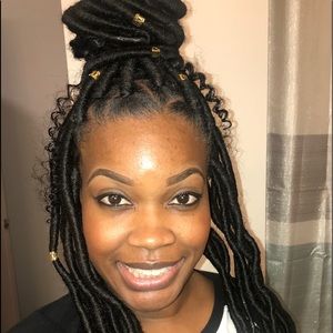 Meet your Posher, Regina